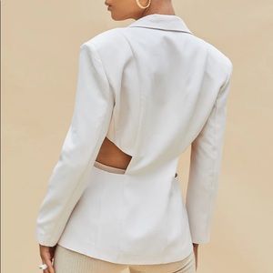 Cut out blazer